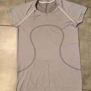 Lululemon Swiftly Tech Short Sleeve 2.0 shirt